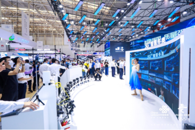 第五屆世界智能大會盛大開幕，中國聯(lián)通以基礎(chǔ)軟件技術(shù)服務(wù)上演5G實(shí)力秀